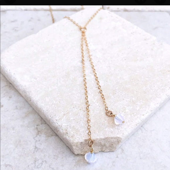 Classy Crystal Droplet 💧 Necklace - Picture 2 of 3